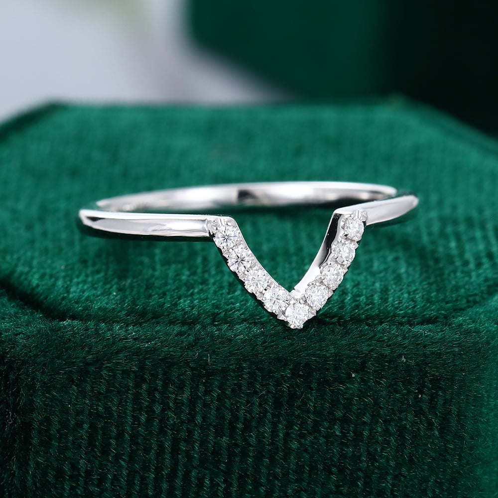 Vintage Moissanite V-Shaped Wedding Band