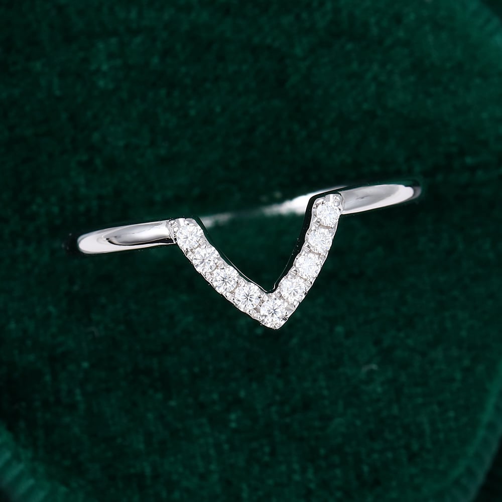 Vintage Moissanite V-Shaped Wedding Band