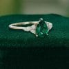 Classic Vintage Pear Shaped Emerald Ring – Romantic Anniversary Jewelry (3)