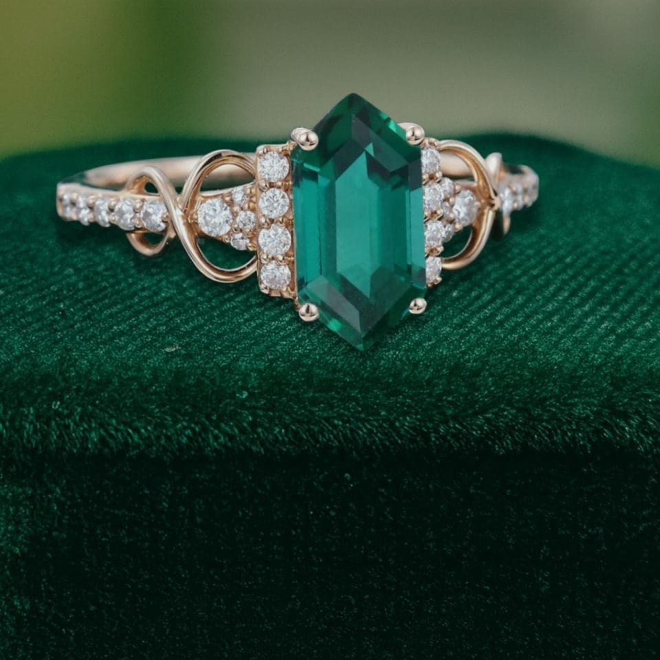 Elongated Hexagon Cut Lab Emerald Infinity Pavé Engagement Ring – Unique Rose Gold Bridal Ring (3)