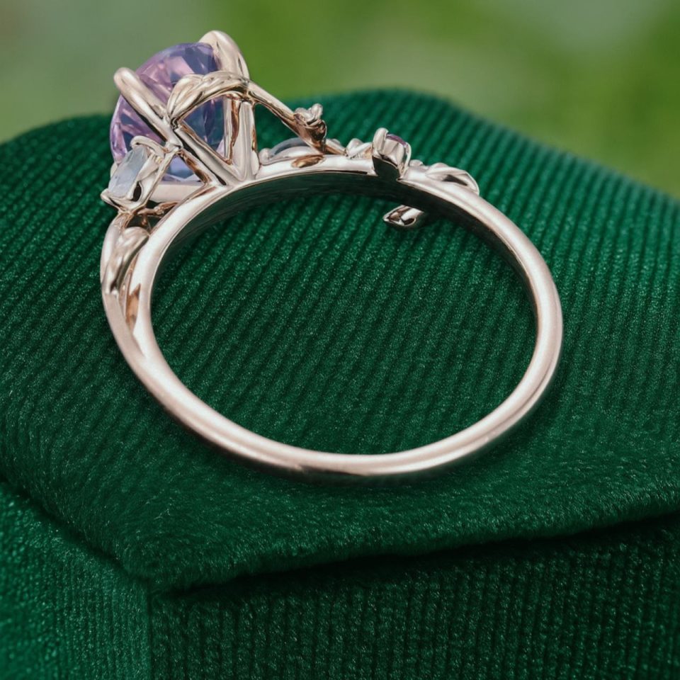 LeafLace Soft Vibe Oval Cut Lavender Amethyst Promise Ring (5)