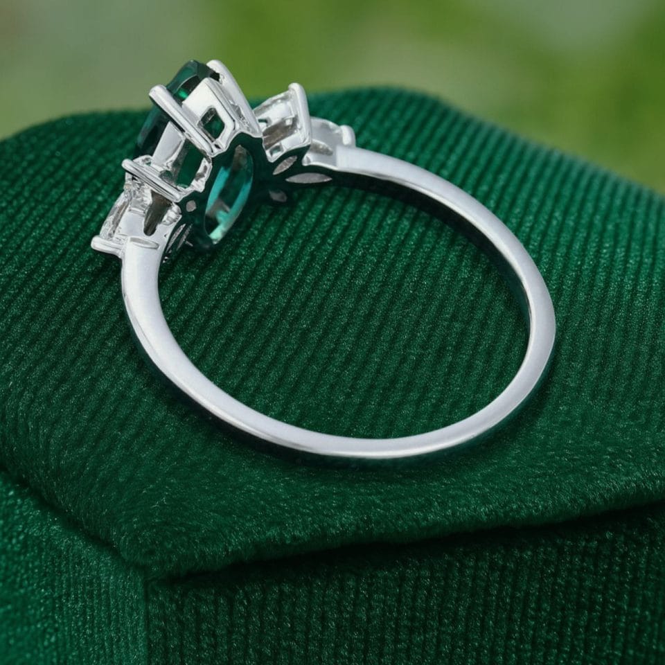 Marquise Cut Lab Grown Emerald Ring – White Gold Setting (5)