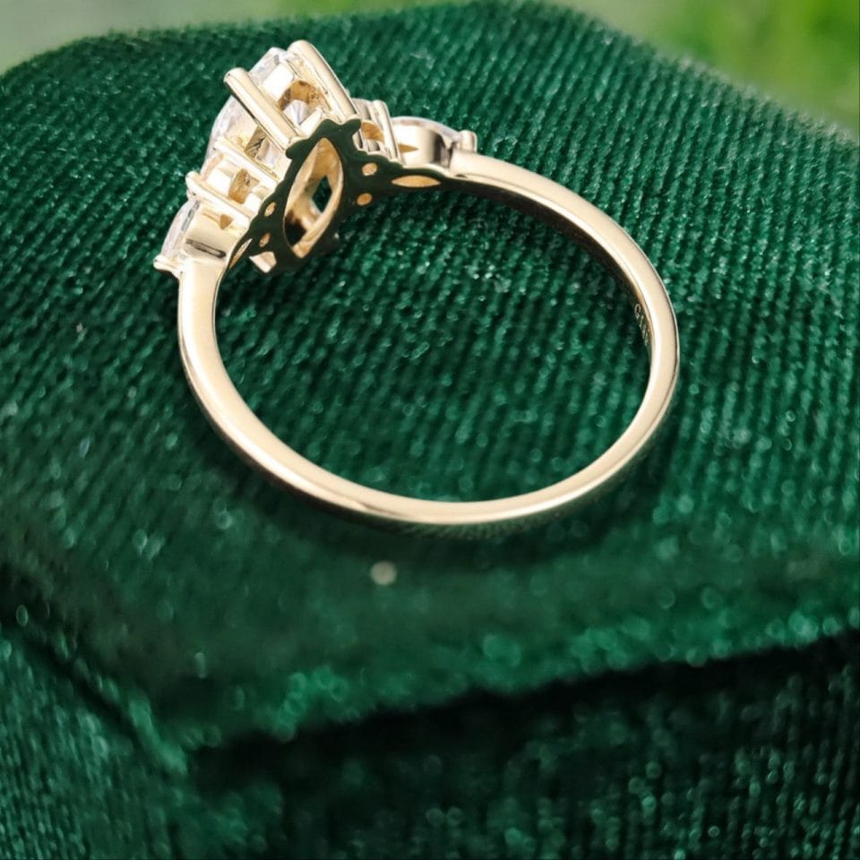 The Classic Cluster Marquise Moissanite Ring 1 Carat of Refined Brilliance (1)