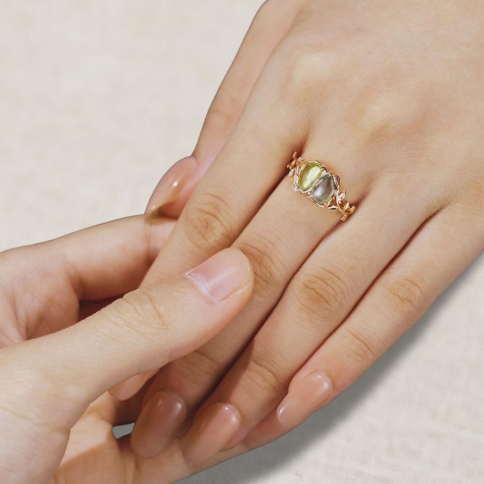 Organic Shaped Green Sapphire Dual-Stone Ring with Leaf Accent (2)