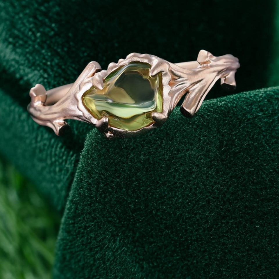 Sculpted Twig Green Sapphire Ring – A Natural Work of Art (2)