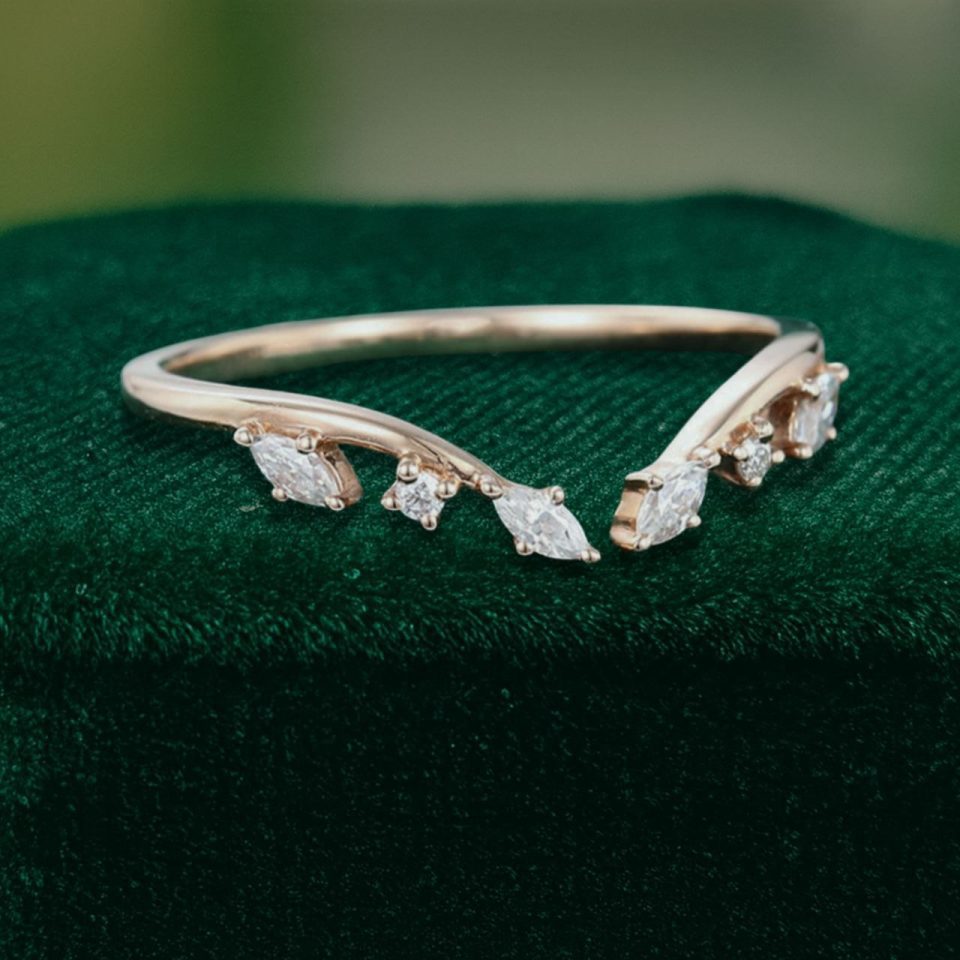 Curved Open Wedding Band with Alternating Marquise & Round Cut Moissanite (3)