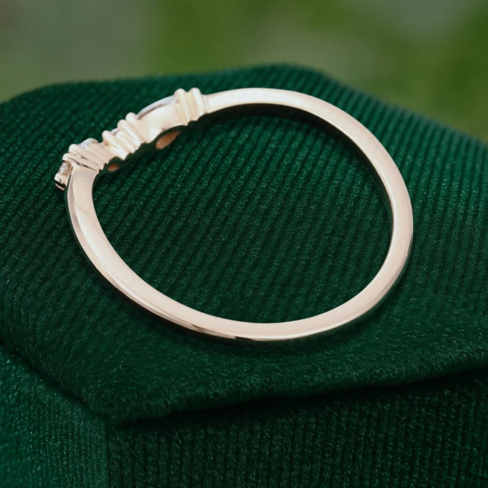 Dainty Contour Wedding Band with Trio-Shaped Moissanite – Stacking Ring (5)