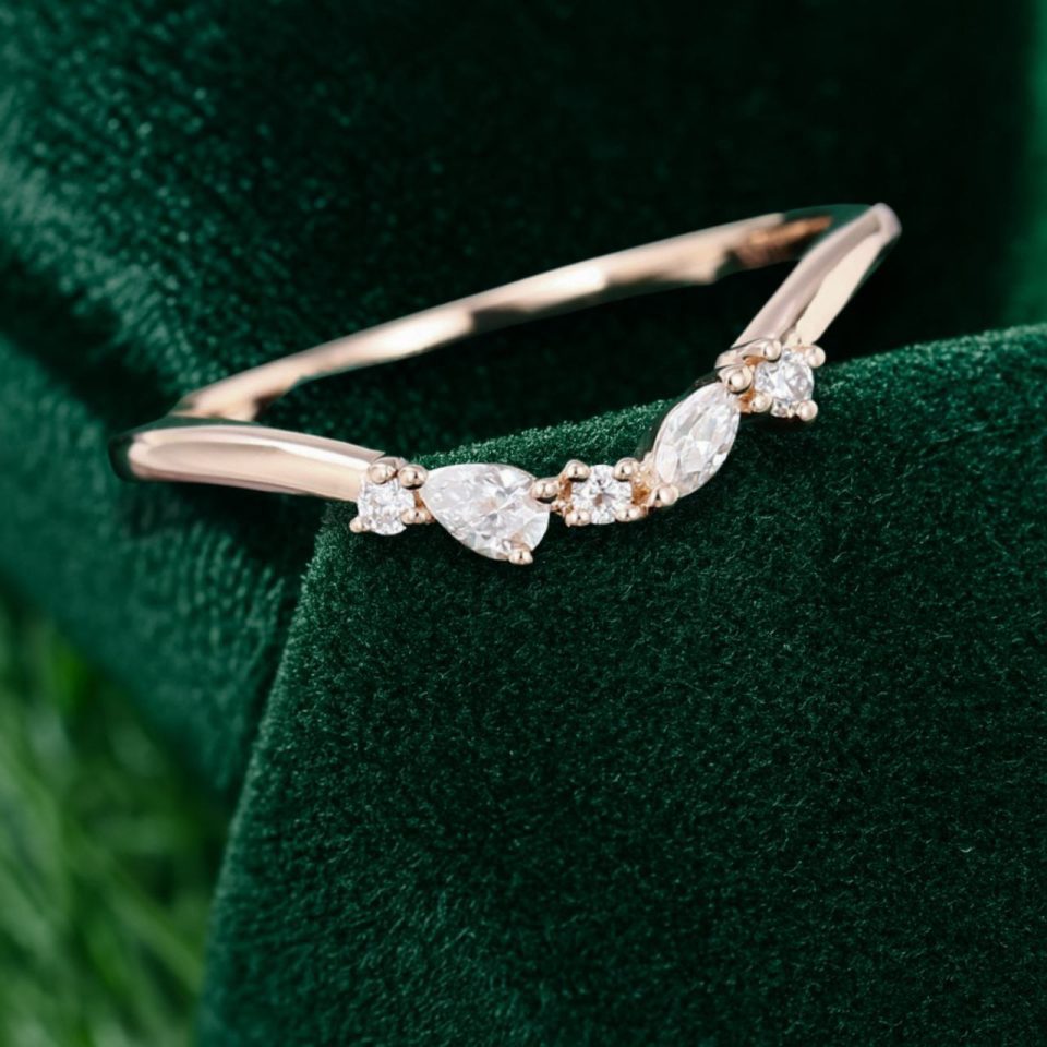 Dainty Contour Wedding Band with Trio-Shaped Moissanite – Stacking Ring (6)