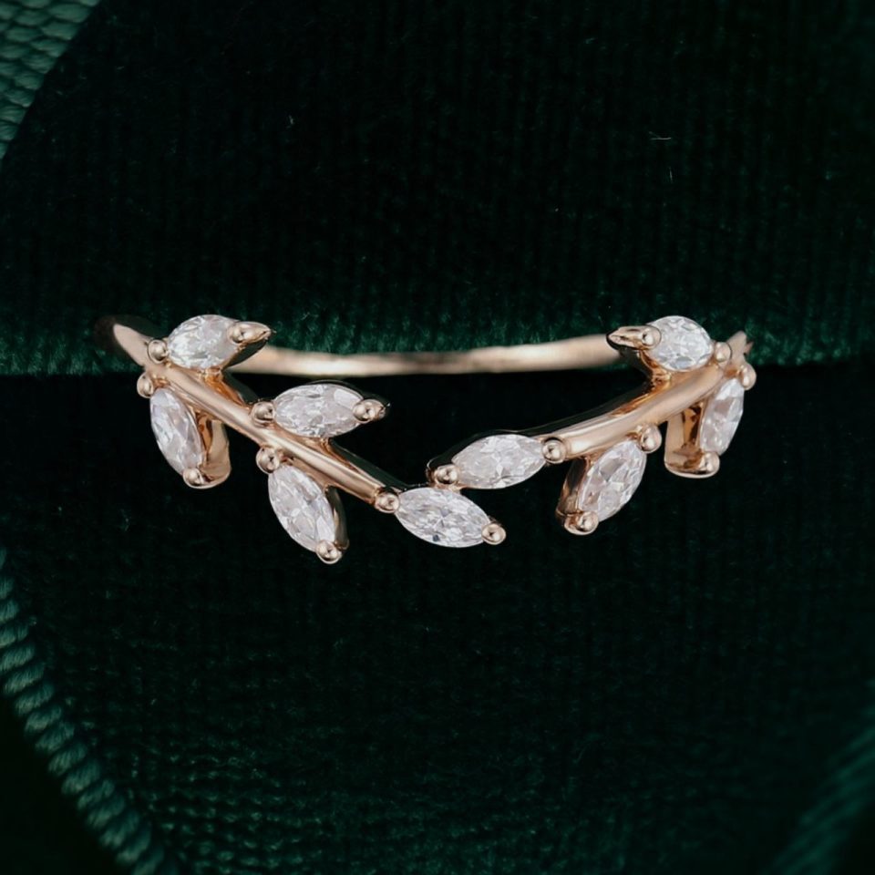 Elegant Marquise Moissanite Curved Wedding Band Featuring Leaf Accents (3)