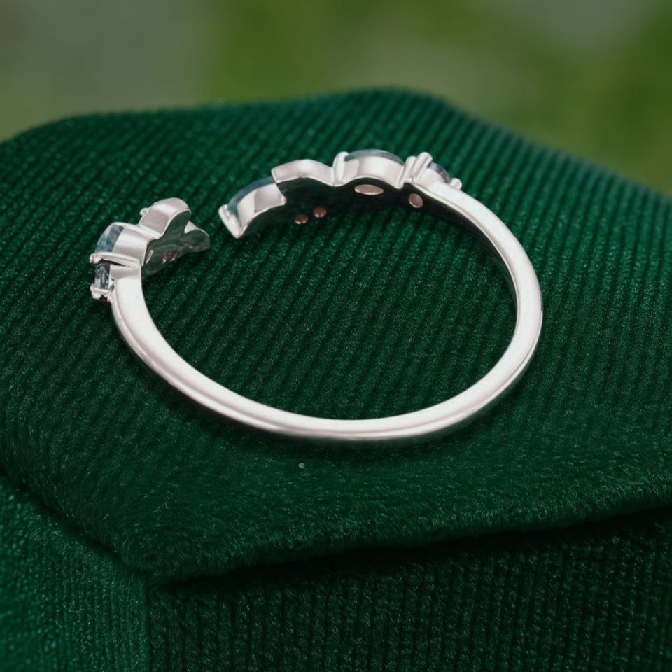 ForestArc Moss Agate Leaf-Accented Open Wedding Band (5)