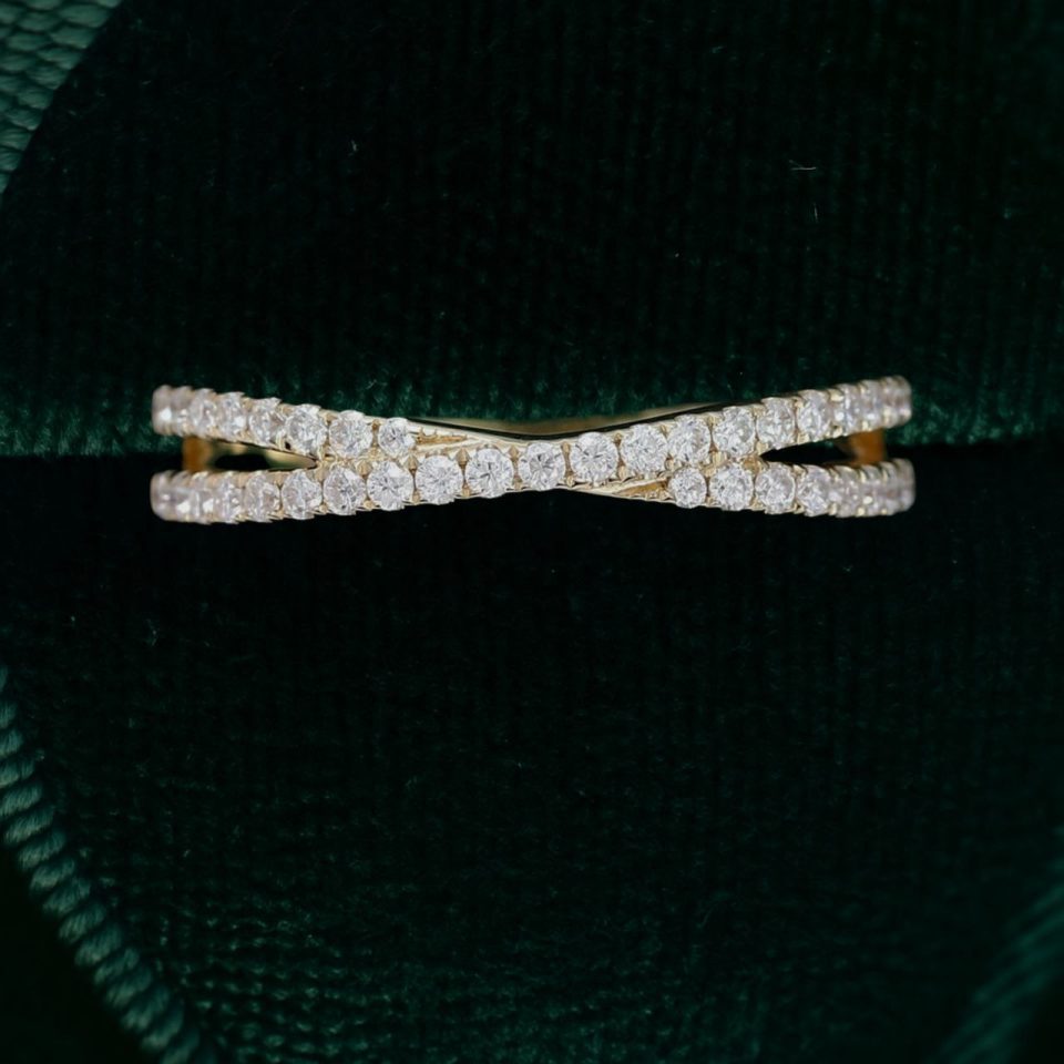Half-Eternity Moissanite Wedding Band with Criss-Cross Pave Design (4)