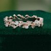 Leaf-Inspired Moissanite Ring – Elegant Milestone Gift for Women (3)