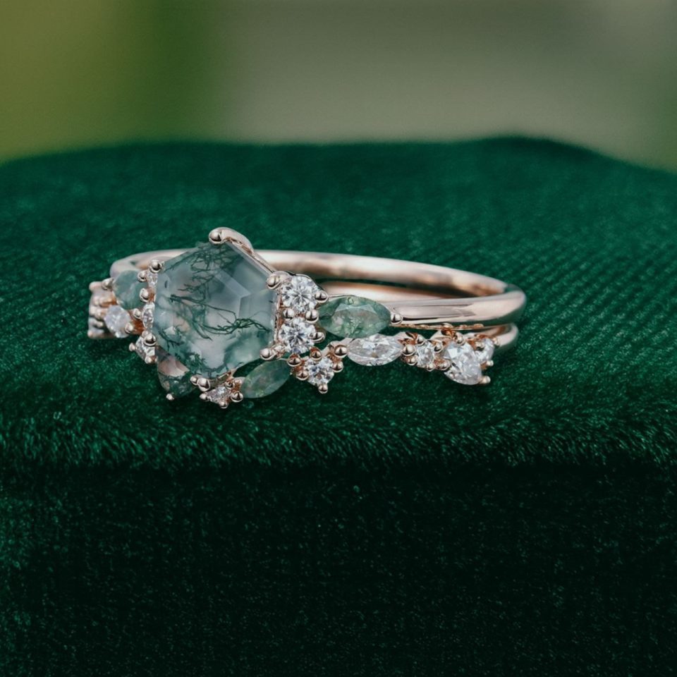 Hexagon-Cut Moss Agate Engagement Ring Set – Nature-Inspired Bridal Set (4)