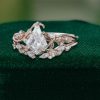 Kite-Cut Moissanite Engagement & Wedding Ring Set – Leaf Design (4)