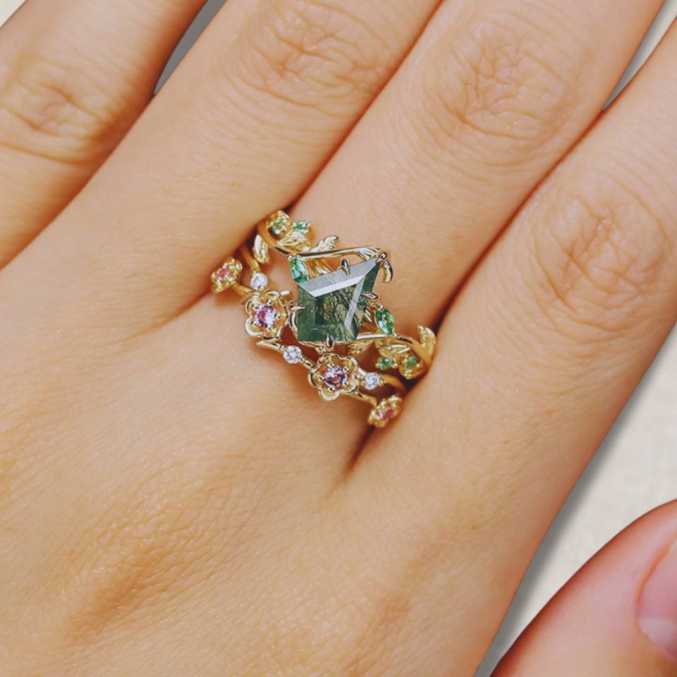 Kite Cut Moss Agate Bridal Ring Set Nature Inspired Ring Set (1)