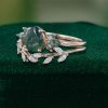 Pear-Cut Moss Agate and Moissanite Wedding Ring Set – Nature-Inspired (4)