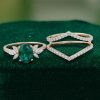 Rose Gold 6×8 mm Oval-Cut Lab Emerald Bridal Ring Set (3)