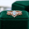 Asteria 2PCS Dainty Bridal Ring Set with Oval-Cut Natural Opal (1)