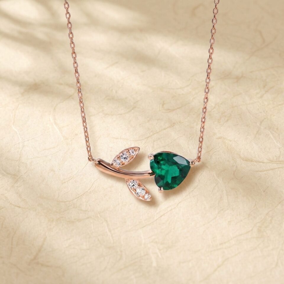 Flower Pendant Necklace with Heart Shaped Emerald5