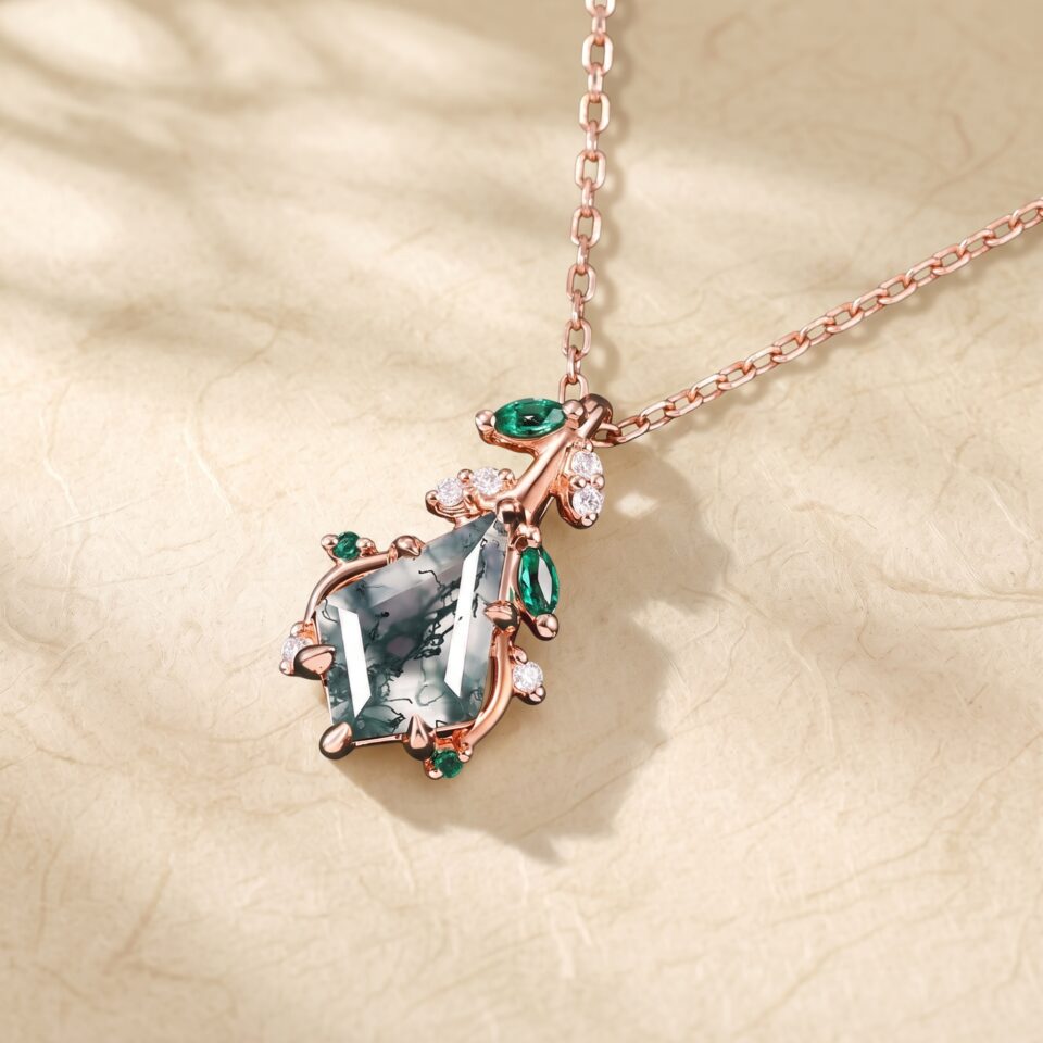 Garden Style Moss Agate Kite Cut Pendant Necklace with Leaf Details (6)