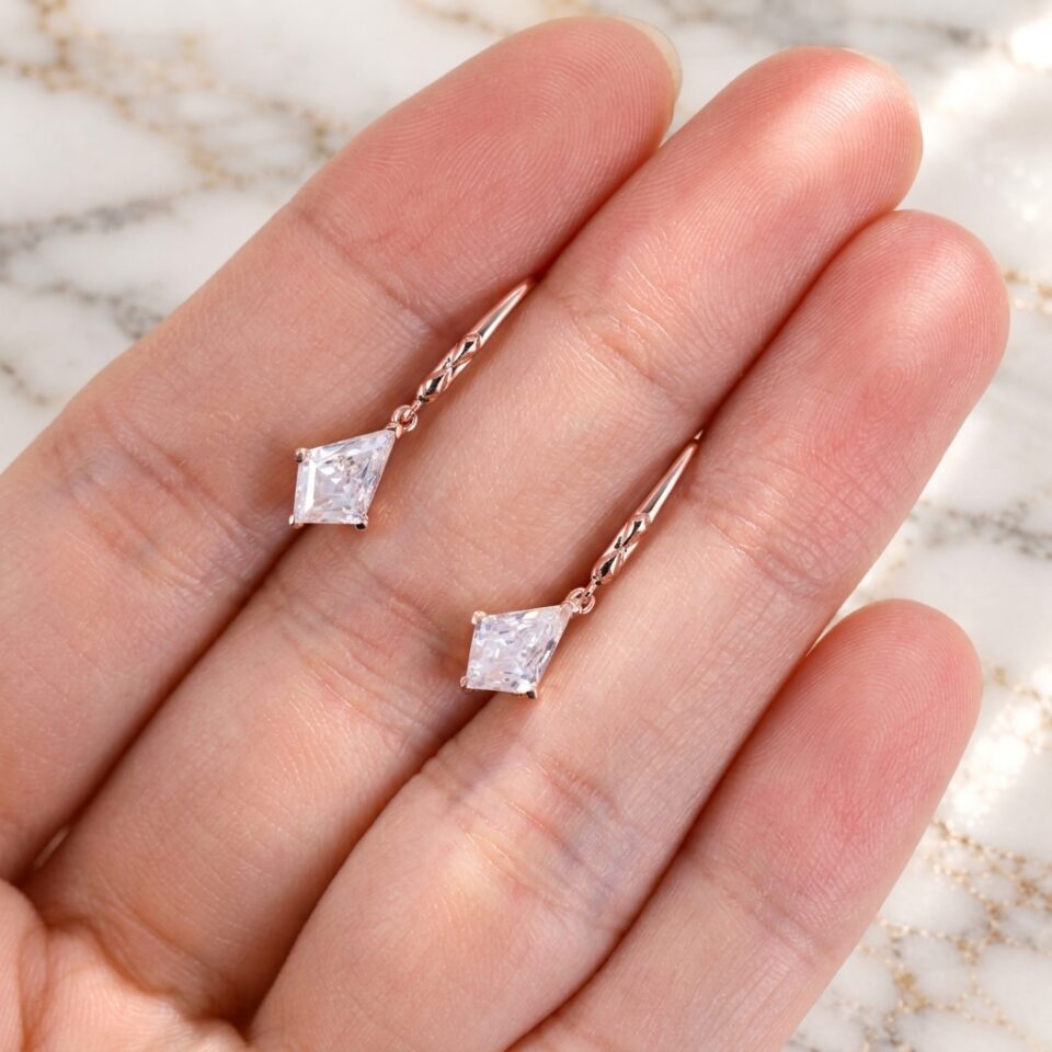 Kite Shaped Moissanite Drop Earrings for Women (2)