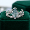 Nature-Inspired Kite-Cut Moss Agate Bridal Ring Set with Leaf Motif (1)