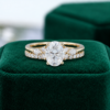 Oval-Cut Moissanite Bridal Ring Set in Yellow Gold (6)