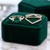 Rose Gold 6×8 mm Oval-Cut Lab Emerald Bridal Ring Set (5)